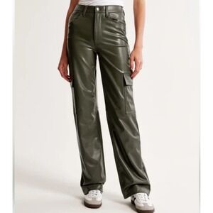 Abercrombie & Fitch Ultra High Rise 90's Vegan Leather Cargo Pants Olive Sz 28‎